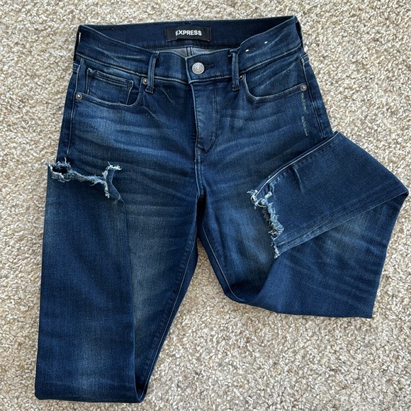 Express Denim - Woman’s Express Perfect Curves Ankle Denim